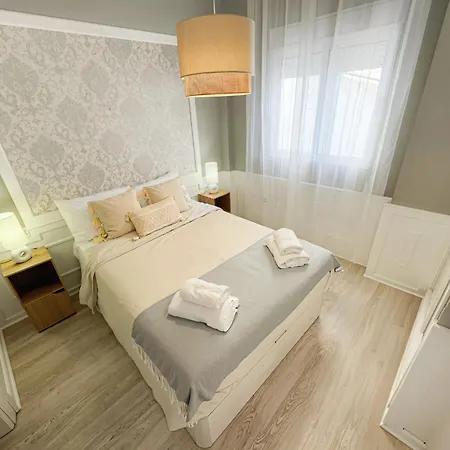 Sunset Modern Flat 3 *